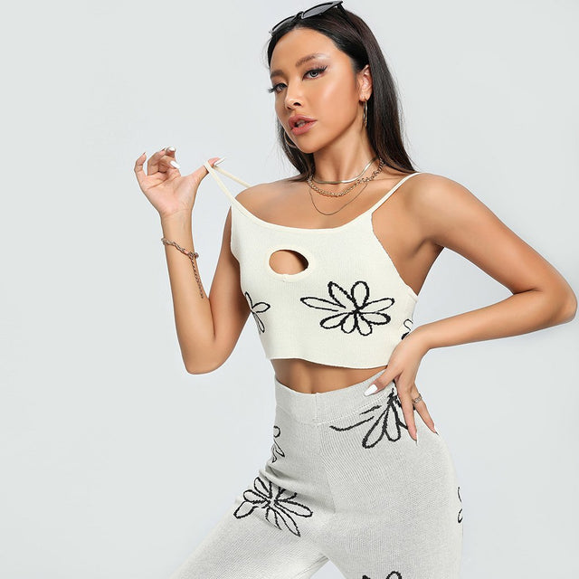 Daisy Double Take Crop Top