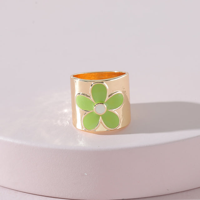 Summer Time Daisy Ring