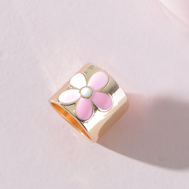 Summer Time Daisy Ring